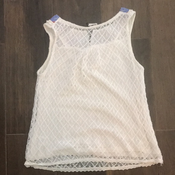 Embroidered Top - Picture 3 of 3